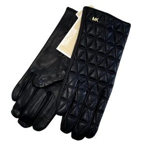 NWT Michael Kors Quilted MK Charm Logo Gloves MED